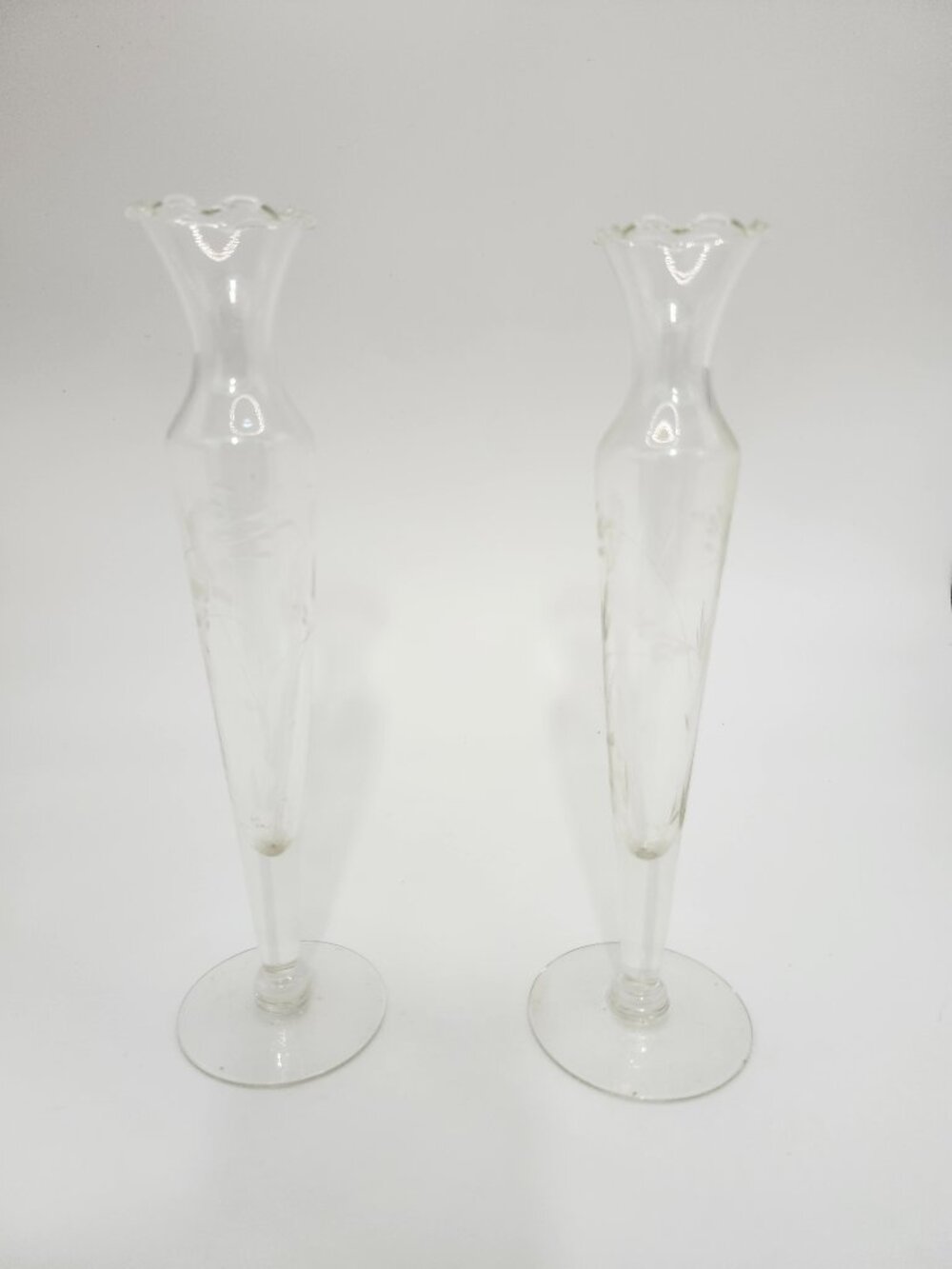 Vintage Set of 2 Princess House Etched Crystal Bud Vases